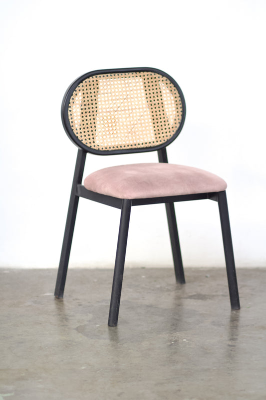 Stroop Chair